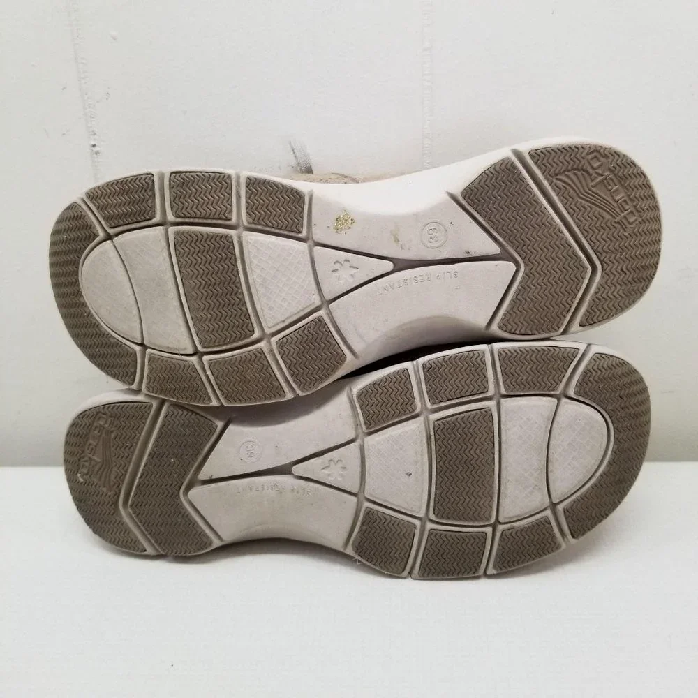 Dansko 	• size